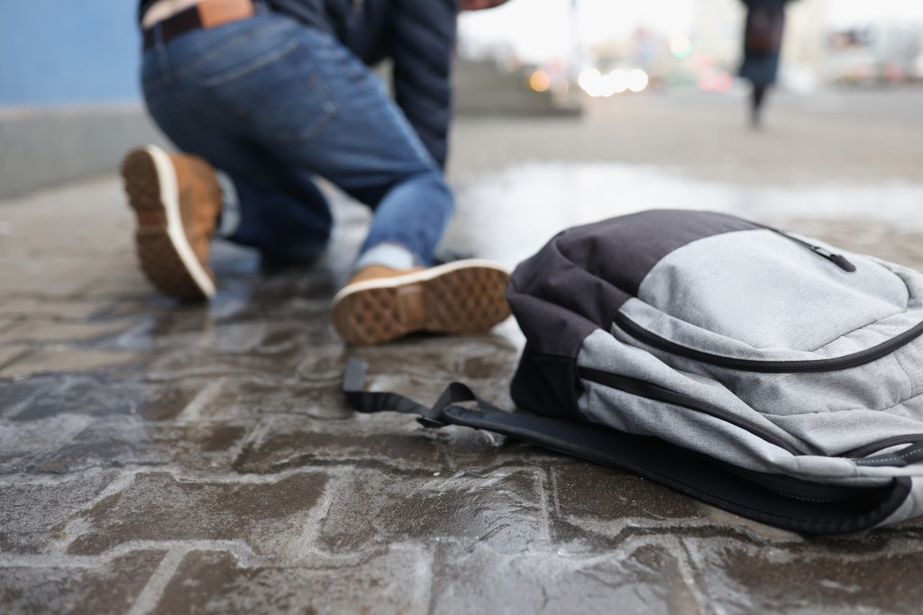 When to Contact a Calgary Slip and Fall Lawyer After a Slip and Fall Accident